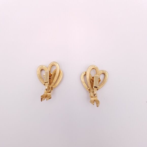 Vintage Earrings Clip On Gold Tone Brushed Textured Ribbon Faux Pearl - Picture 3 of 5